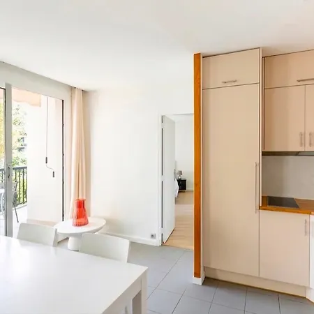 Апартаменты Trocadero - Elegant 2br - Terrace