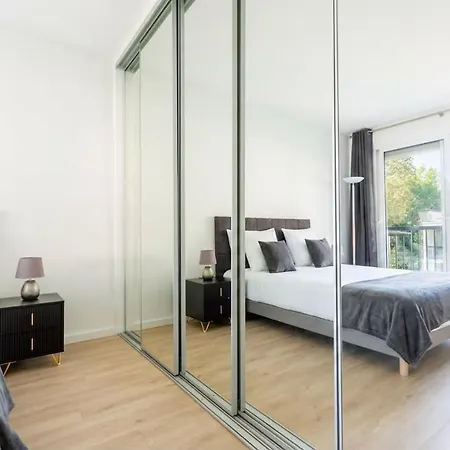 Trocadero - Elegant 2br - Terrace Parijs