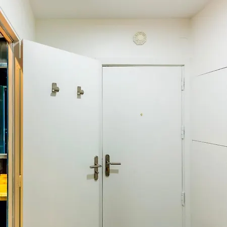 Trocadero - Elegant 2br - Terrace